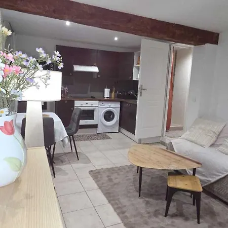 En Centre A 2 Minutes De La * Ajaccio (Corsica)